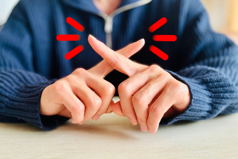 インプラント治療ができないと伝える人