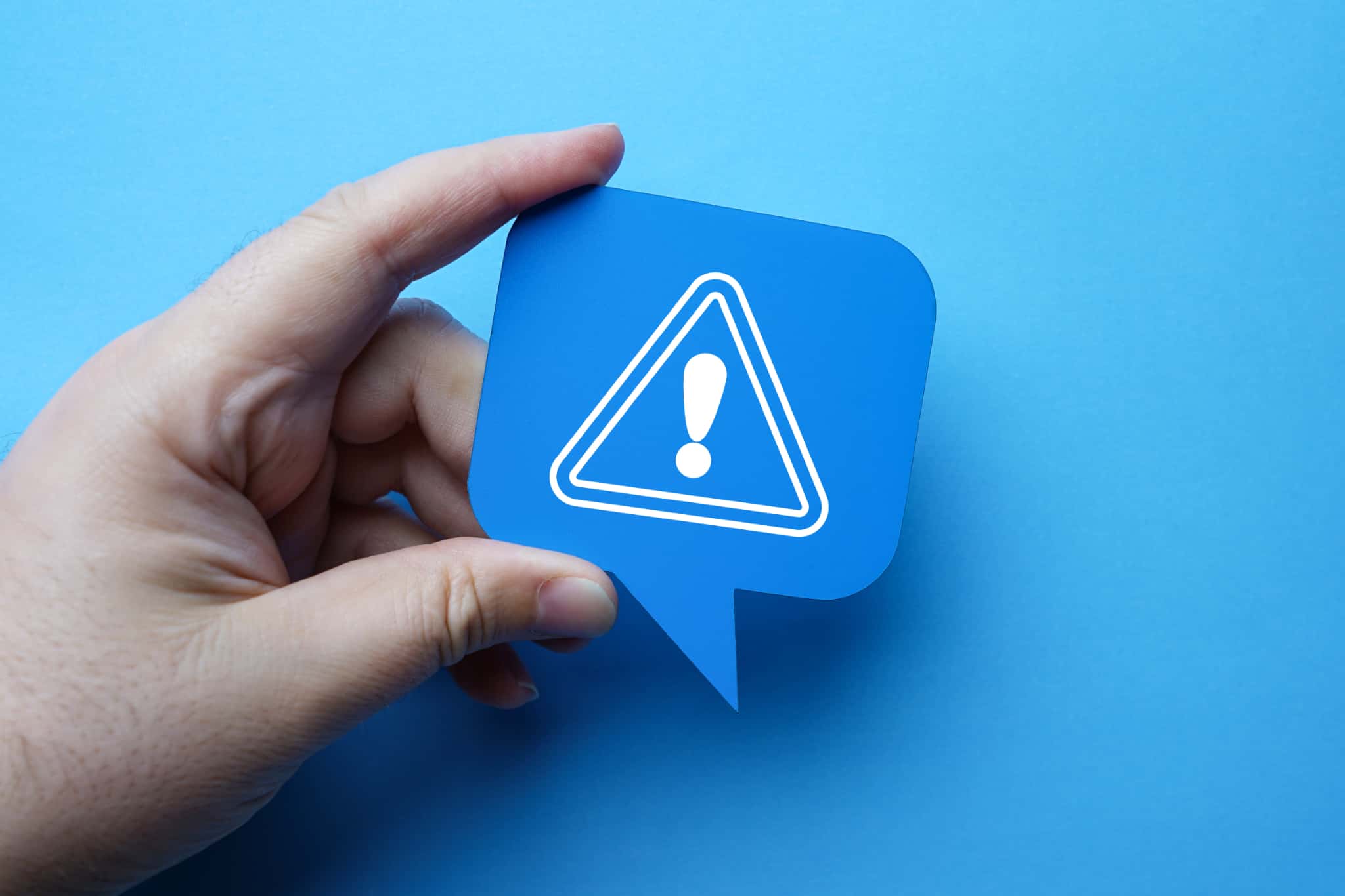 歯科矯正を受けるときの注意点を説明するイメージ